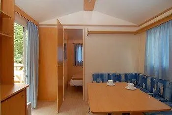 Camping Hotel *