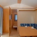 Camping Hotel *