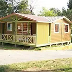 Camping Hotel *